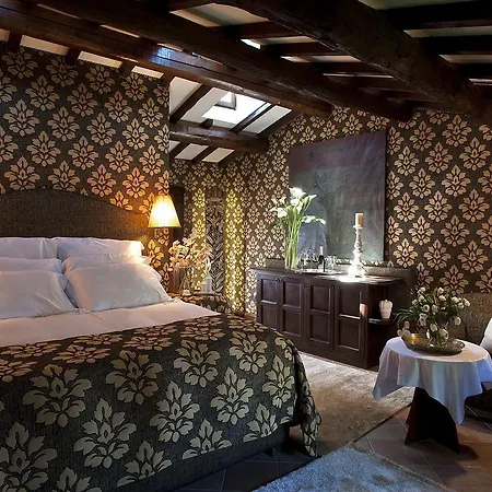 Castel Porrona Relais & Hotel Cinigiano